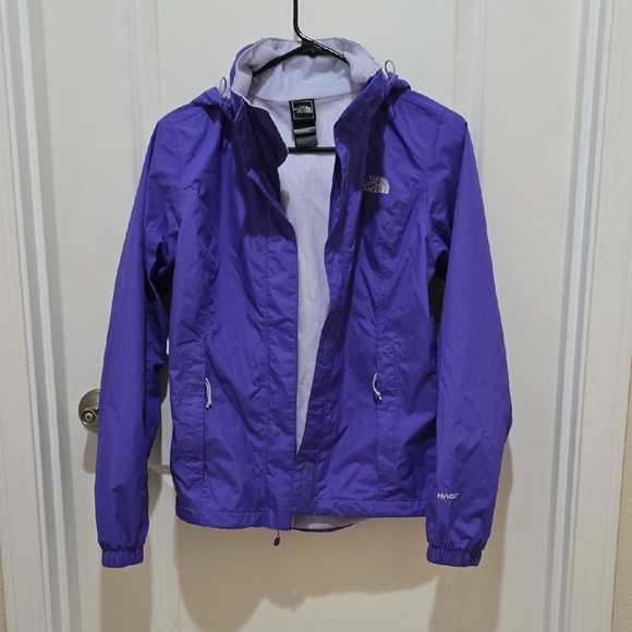 The North Face Vibrant Purple Jacket - Picture 4 of 4